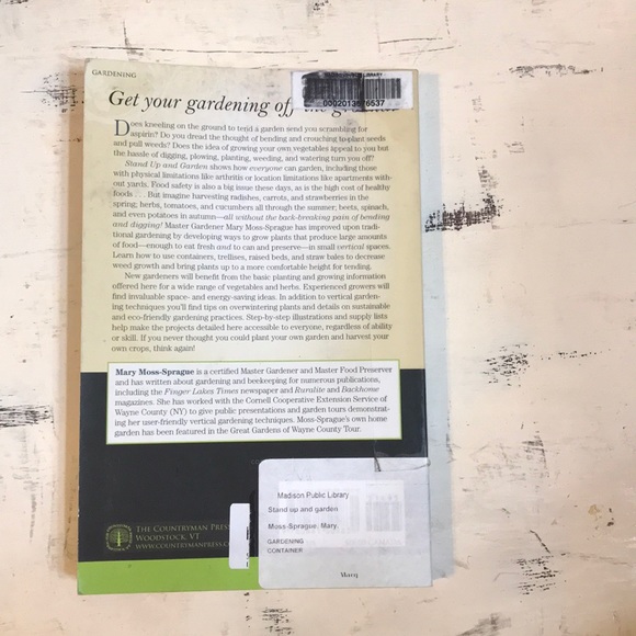 Stand Up And Garden Coffee Table Book - Picture 2 of 2